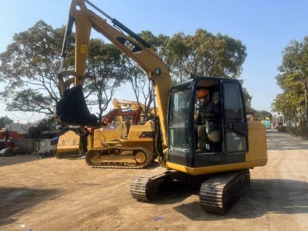 Caterpillar 305.5-ton mini excavator