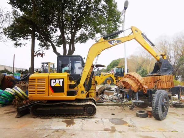 Caterpillar 305.5-ton mini excavator