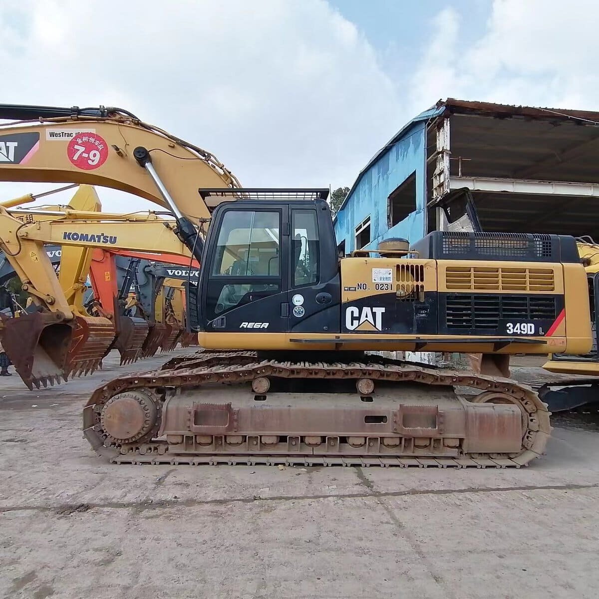 Precio de excavadora CAT 349 usada en China