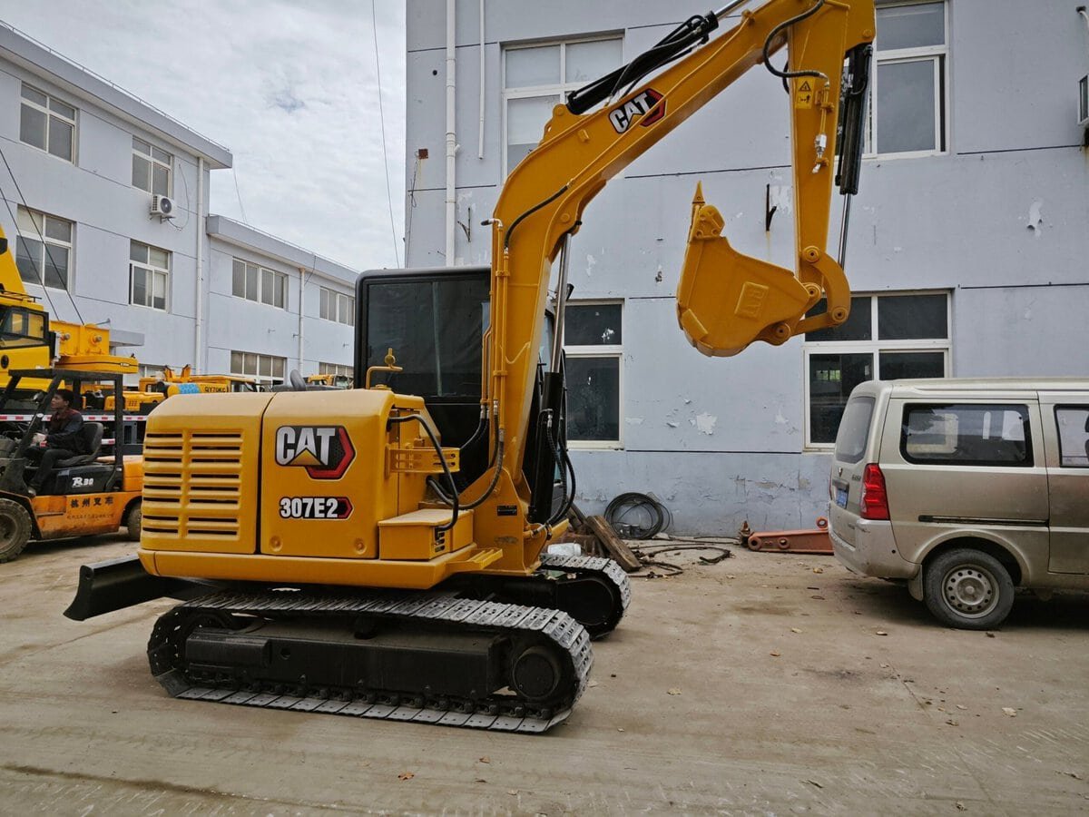 Excavatrice Cat 307 d'occasion à vendre