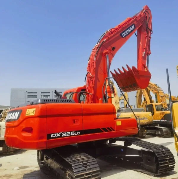 Doosan DX225LC