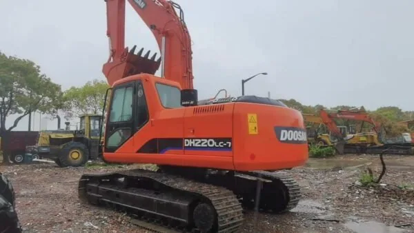 Used Excavator Doosan DH220LC For Sale