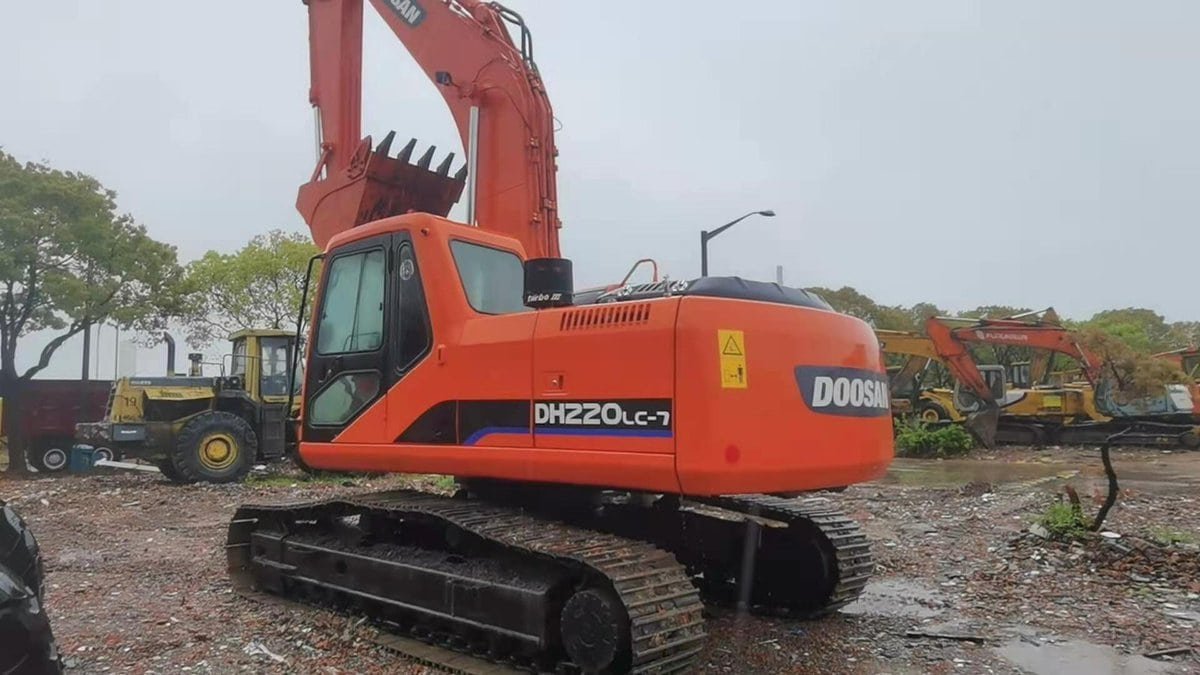 Used Excavator Doosan DH220LC For Sale