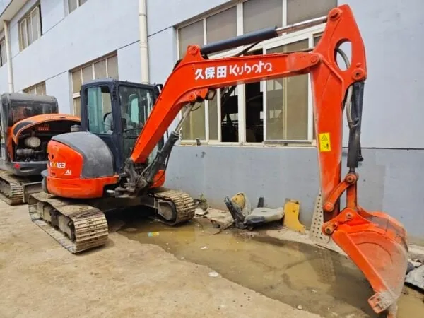 Kubota KX163