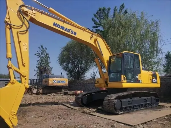 Used Excavator Komatsu PC220 For Sale